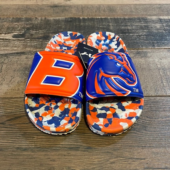 Hype Co. Boise State slides. NWT. Men’s size 9. Women’s size 11. W/ Nike Scarf. - Picture 5 of 10